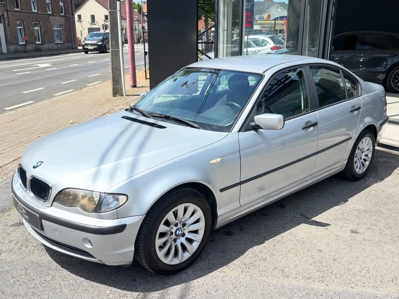 Bmw 320i automatique, Autos : Pièces & Accessoires, Autres pièces automobiles, BMW, Enlèvement ou Envoi