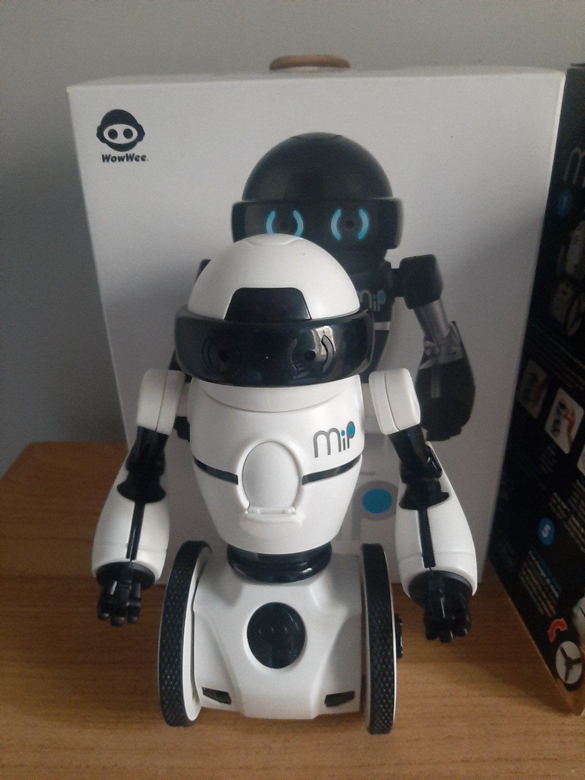 2 ROBOTS, Kinderen en Baby's, Speelgoed | Knuffels en Pluche, Ophalen