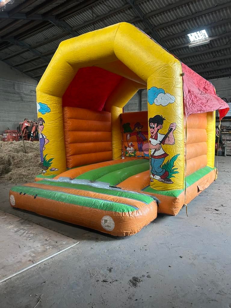 Springkasteel, Ophalen, Zo goed als nieuw