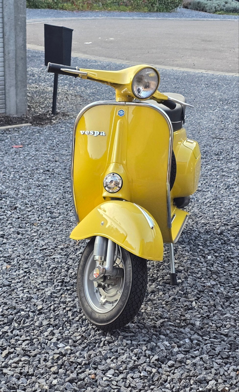 Vespa 125 primavera, Fietsen en Brommers, Ophalen, Zo goed als nieuw, Vespa