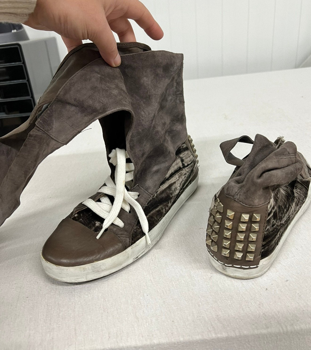 Cinzia Araia Italy Baskets Wrap Around Rabbit Ear femmes 39, Vêtements | Femmes, Enlèvement ou Envoi, Sneakers et Baskets, Comme neuf