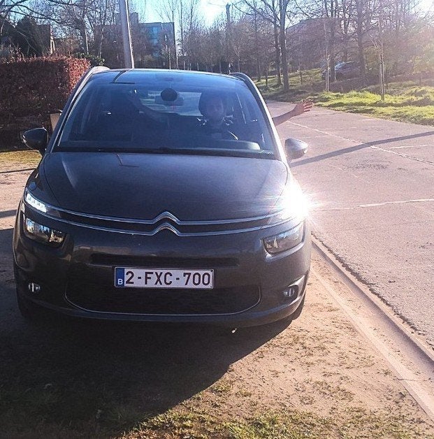 Citroen grand Picasso bj2015 EXPORT, Autos, Citroën, Argent ou Gris, Achat, Euro 6, 7 places