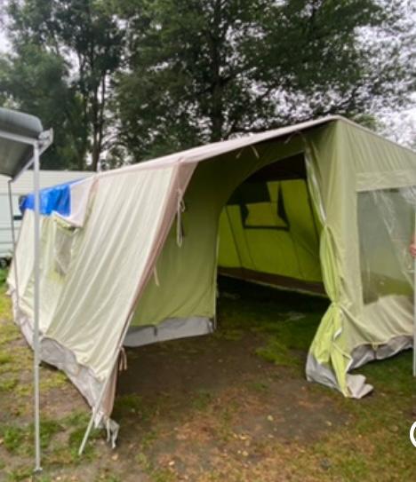 Grande tente 3 chambres en toile, Enlèvement, Utilisé, Jusqu'à 6