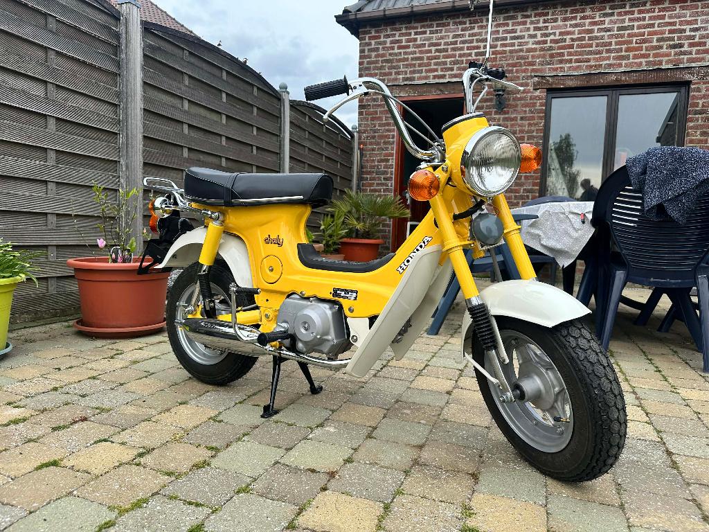 Honda Chaly CF50 – volledig gerestaureerd (1971), Fietsen en Brommers, Ophalen