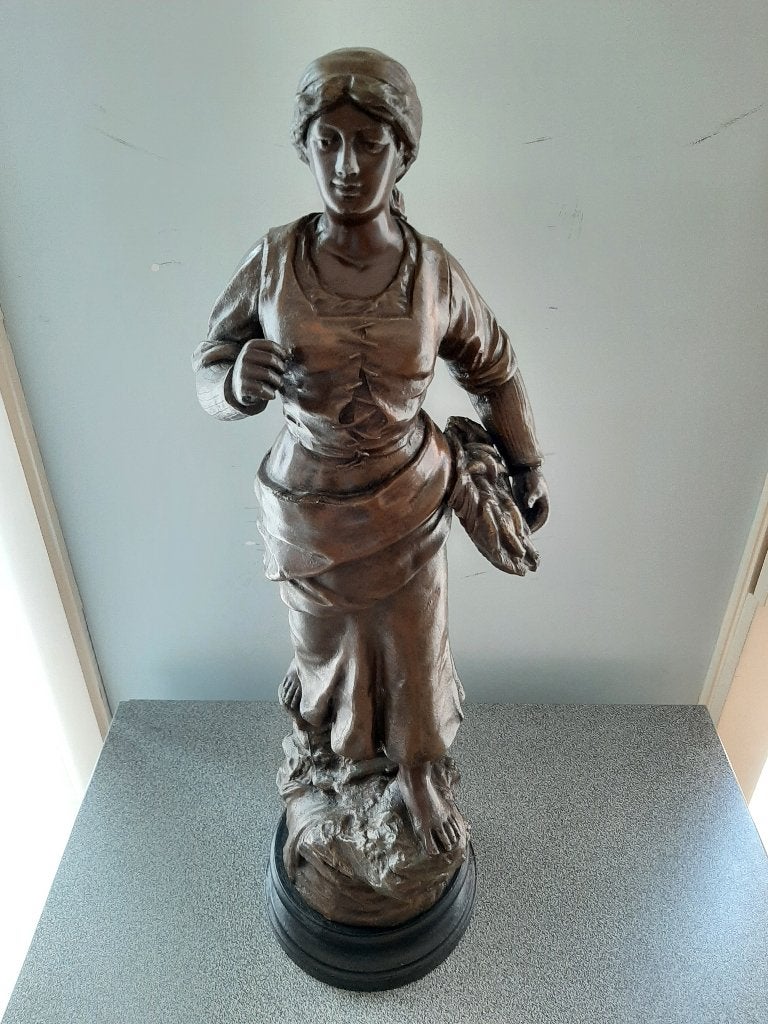 Oogstende boerin - Mestais - Zamac, Antiek en Kunst, Gepatineerd, Overige materialen, Beeld, Bruin