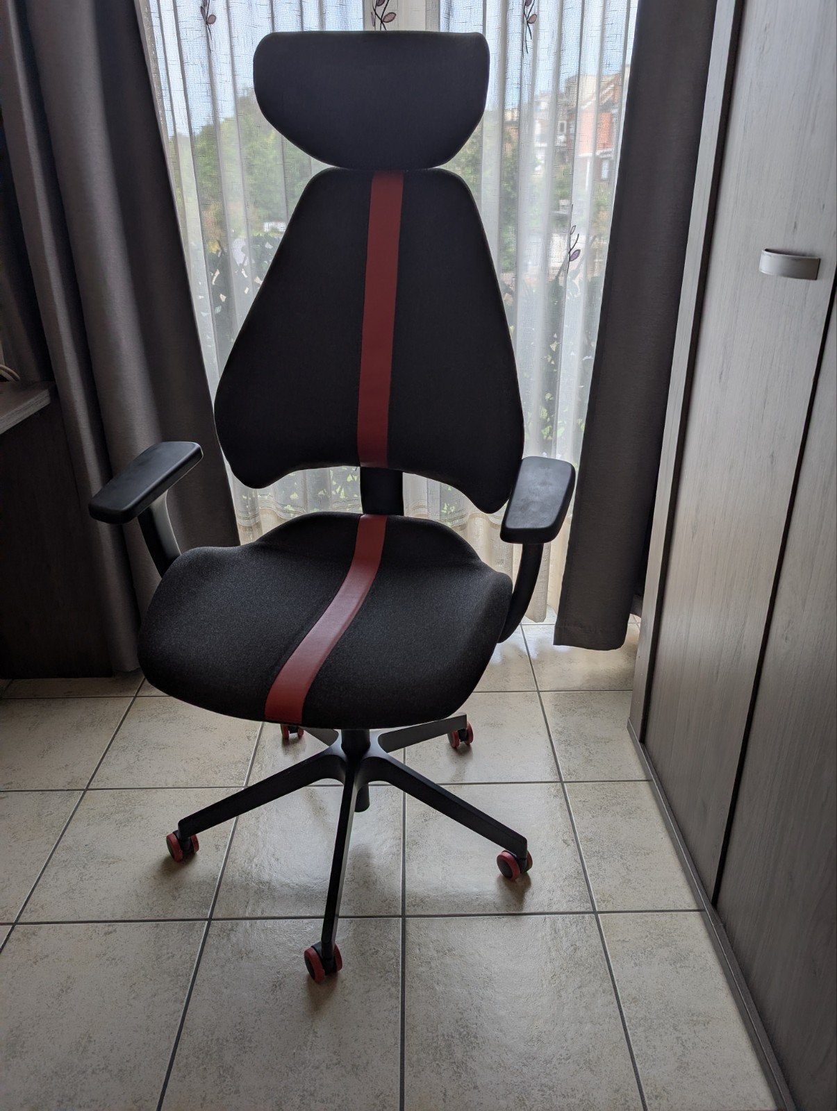 Chaise Gaming comme neuf, Maison & Meubles, Chaises de bureau, Comme neuf, Chaise de bureau, Gris, Ergonomique, Chaise de bureau de gaming