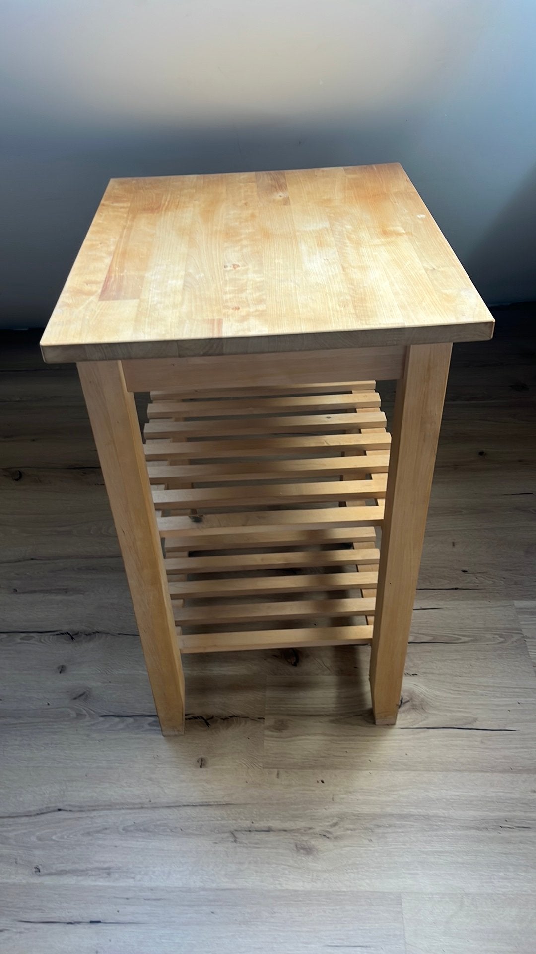 Ikea bekvam roltafel, Huis en Inrichting, Ophalen, Zo goed als nieuw