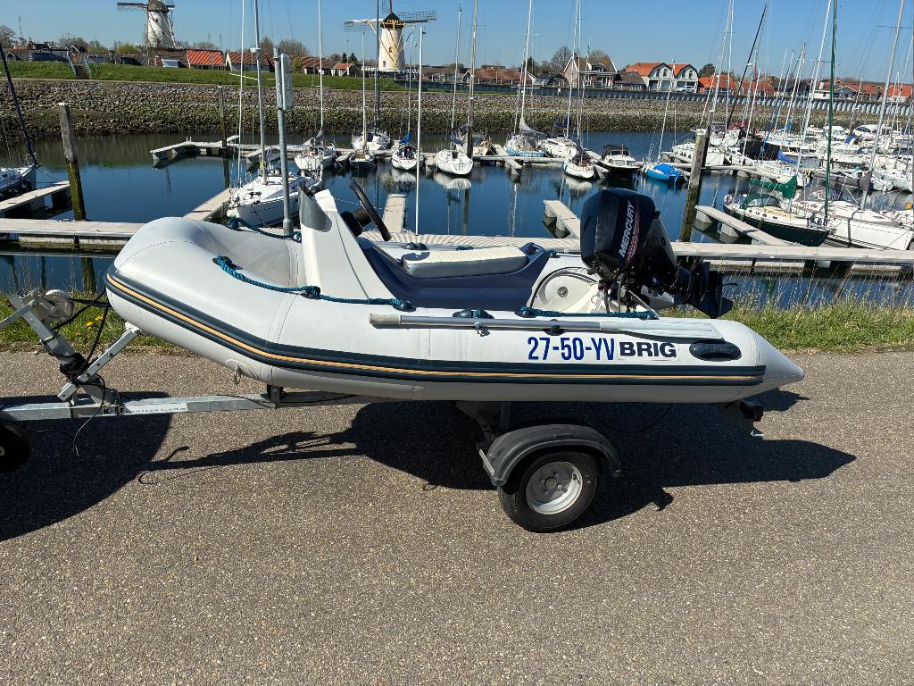 Brig 330 + 15 pk mercury en kalf trailer, Watersport en Boten, Zo goed als nieuw, Benzine, Minder dan 70 pk, Overige materialen