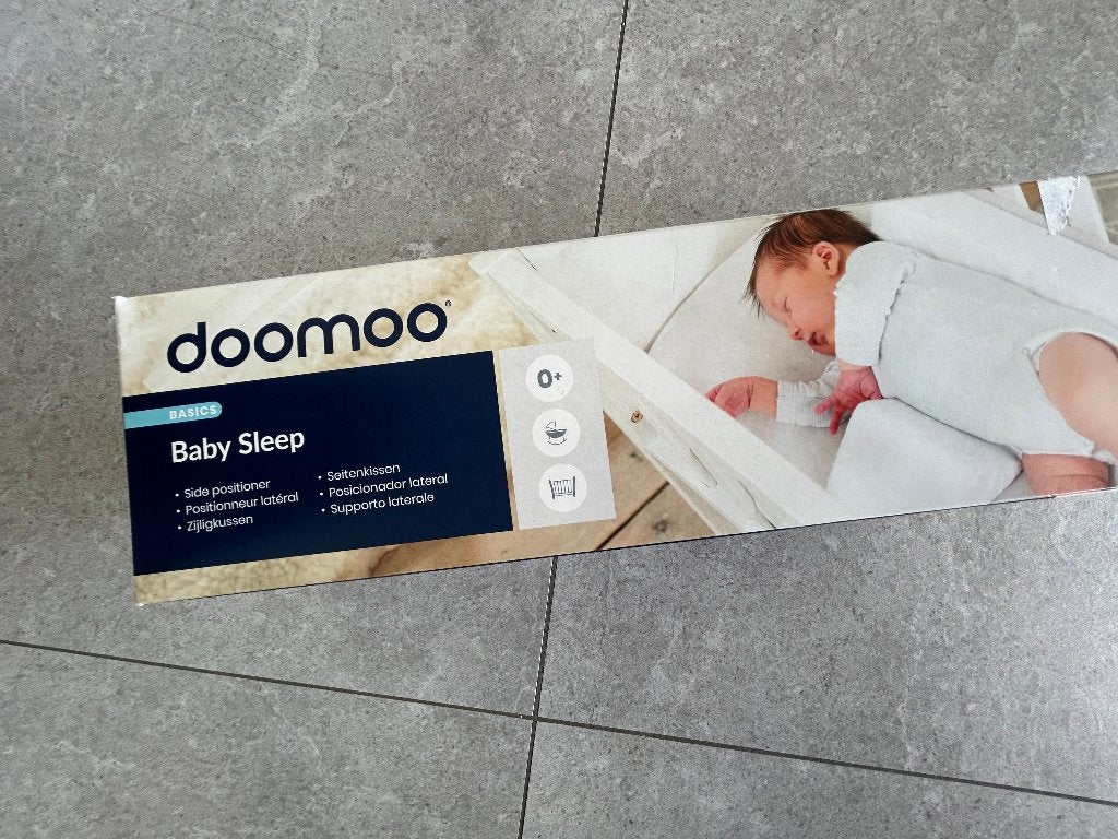 Doomoo Baby Sleep zijligkussen, Enfants & Bébés, Couvertures, Sacs de couchage & Produits pour emmailloter, Blanc, Doomoo, Comme neuf