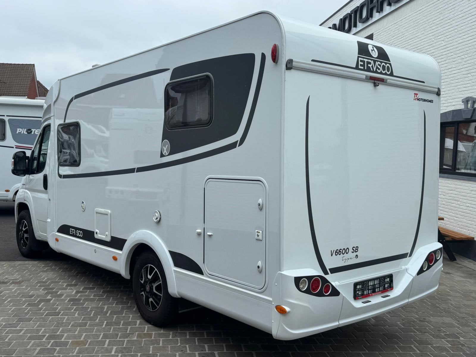 Fiat Ducato Laika Etrusco V6600 SB, Ringverwarming, Fiat, Tot en met 2, Bedrijf