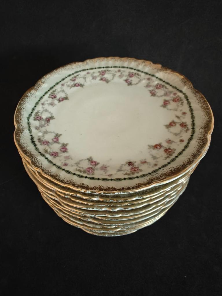Ensemble de 12 assiettes à dessert De Fuisseaux Baudour Belg, Enlèvement