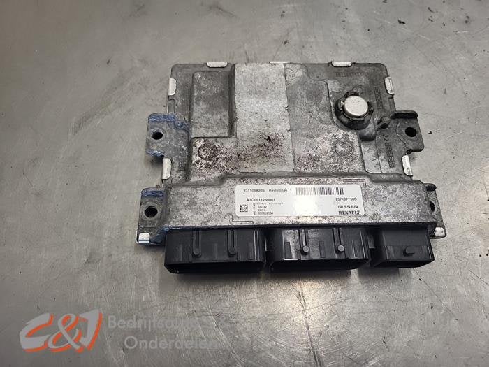 Ordinateur gestion moteur d'un Renault Master, Renault, -, 3 mois de garantie, Utilisé