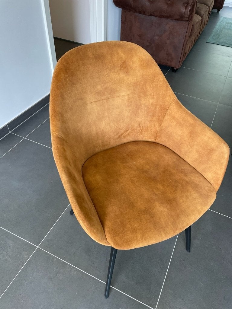 Armstoel TAYLOR - Cognac velvet 6 stuks, Huis en Inrichting, Stoelen, Ophalen, Gebruikt, Overige kleuren, Overige materialen