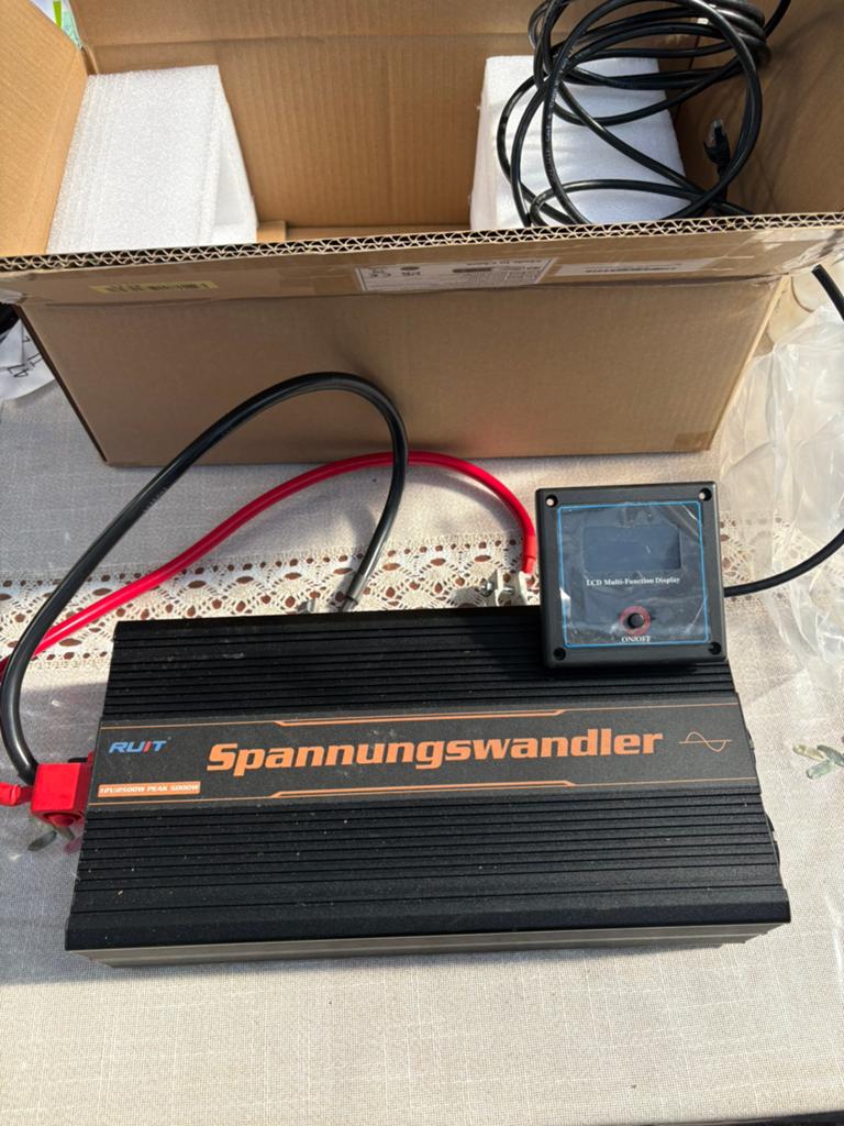 Krachtige Omvormer 12V naar 230V - 2500W + Remote, Ophalen, Nieuw