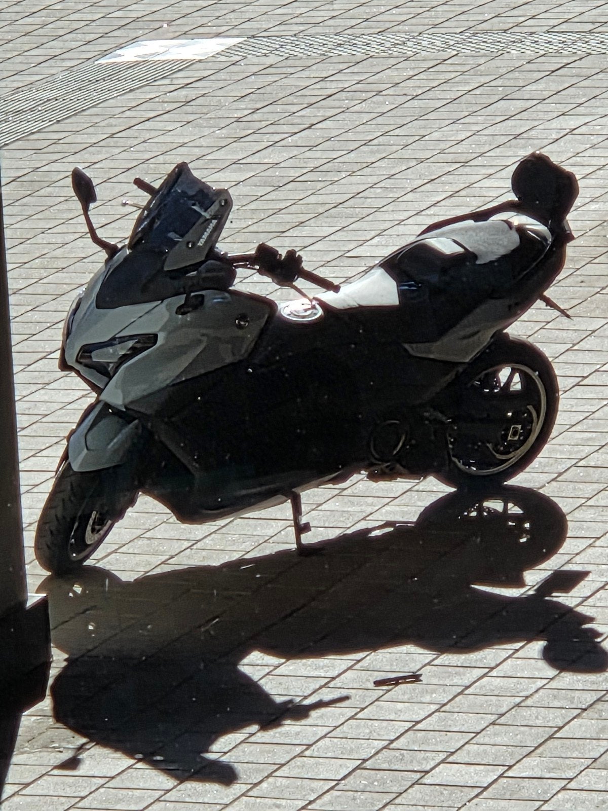 tmax, Vélos & Vélomoteurs, Enlèvement ou Envoi