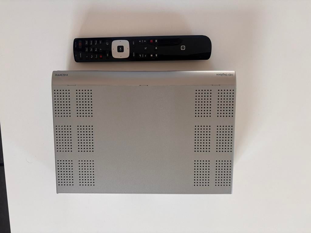 Telenet Digibox, Audio, Tv en Foto, Ophalen, Zo goed als nieuw