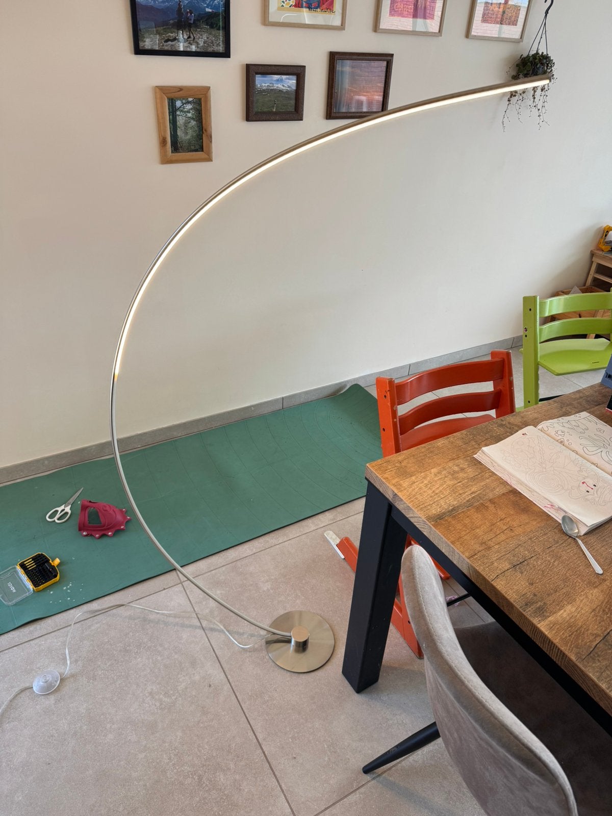 Lampe de poche LED design, Maison & Meubles, Autres culots, 10 à 30 watts, Autres marques, Comme neuf