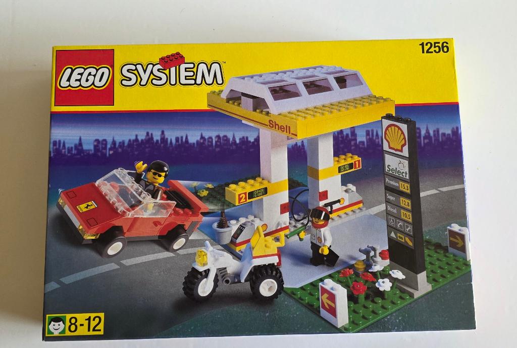 LEGO SET 1256 Shell Service Station Inclusief Ferrari-auto, Neuf, Overige thema's, Lego, Ensemble complet