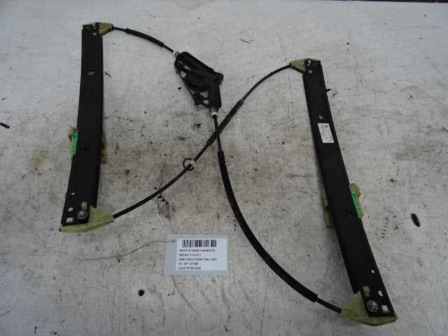 VITRE MECANISME AVANT GAUCHE Skoda Octavia Combi (5EAC), Utilisé, Skoda