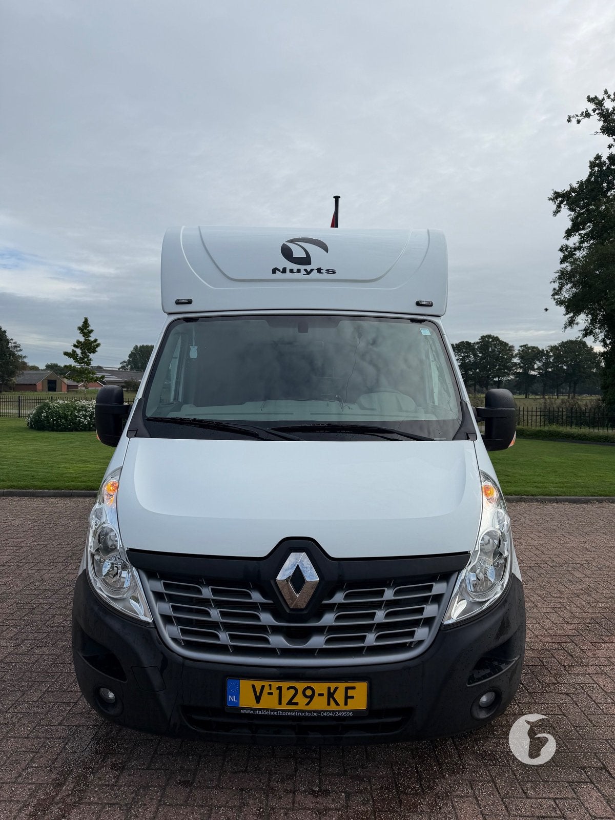 Prachtige Renault Nuyts Paardencamionette! 2017!, Enlèvement, Comme neuf