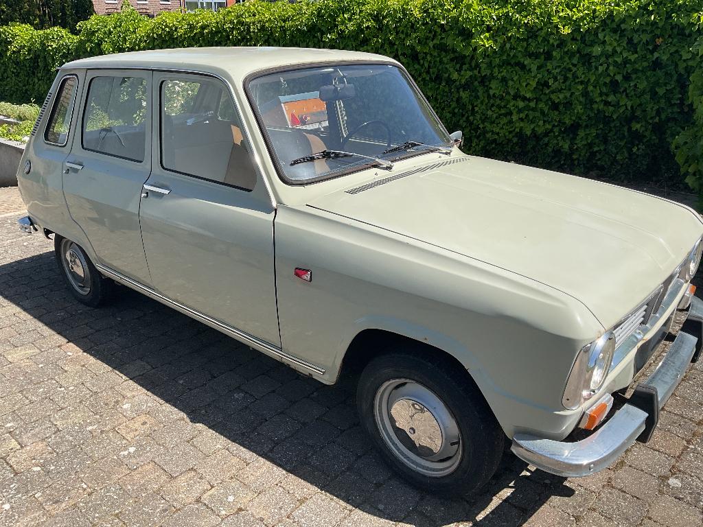 RENAULT ( OER )  R6 , 850cc , 1969 ! 65.000km !, Auto's, Particulier, Te koop, Renault