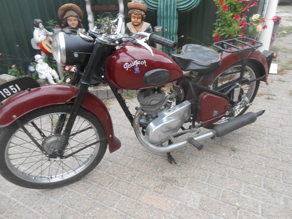peugeot jaren 50 125 ccm vp 1450, Motos