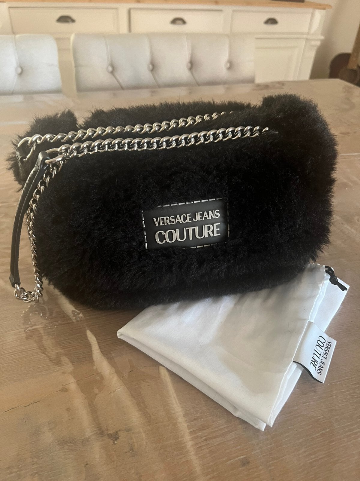 ORIGINELE Versace Jeans Couture 'Fluffy' Faux Fur Tas, Ophalen, Zo goed als nieuw, Zwart