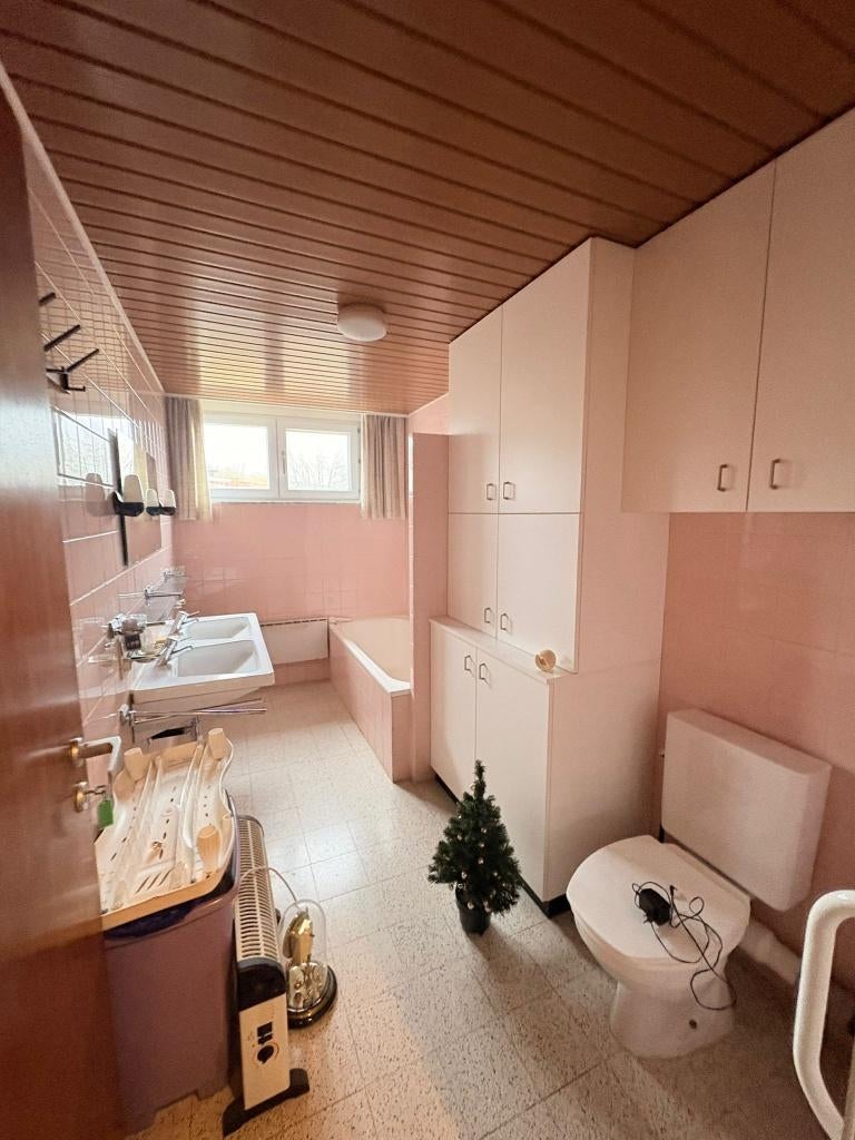 Volledige badkamer – zelf uit te breken, Ophalen, Gebruikt, Met douche