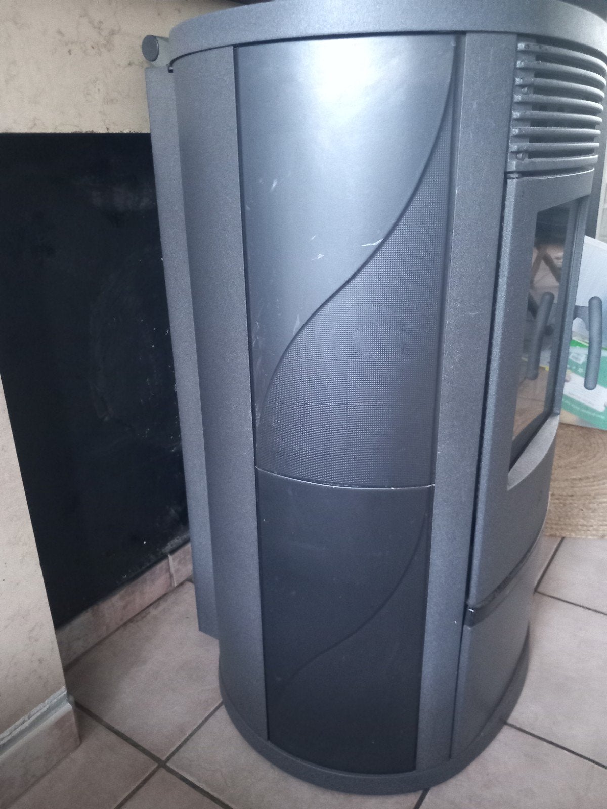 Poêle à pellet "Edilkamin LILLIA Plus 8 kW" Noir, Autres carburants, Comme neuf, Enlèvement, Poêle à granulés