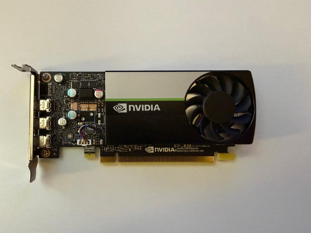 : NVIDIA T400 4GB GDDR6 — carte pro, homelab / transcodage, Informatique & Logiciels, Cartes vidéo, Comme neuf, Nvidia, PCI-Express 3.0