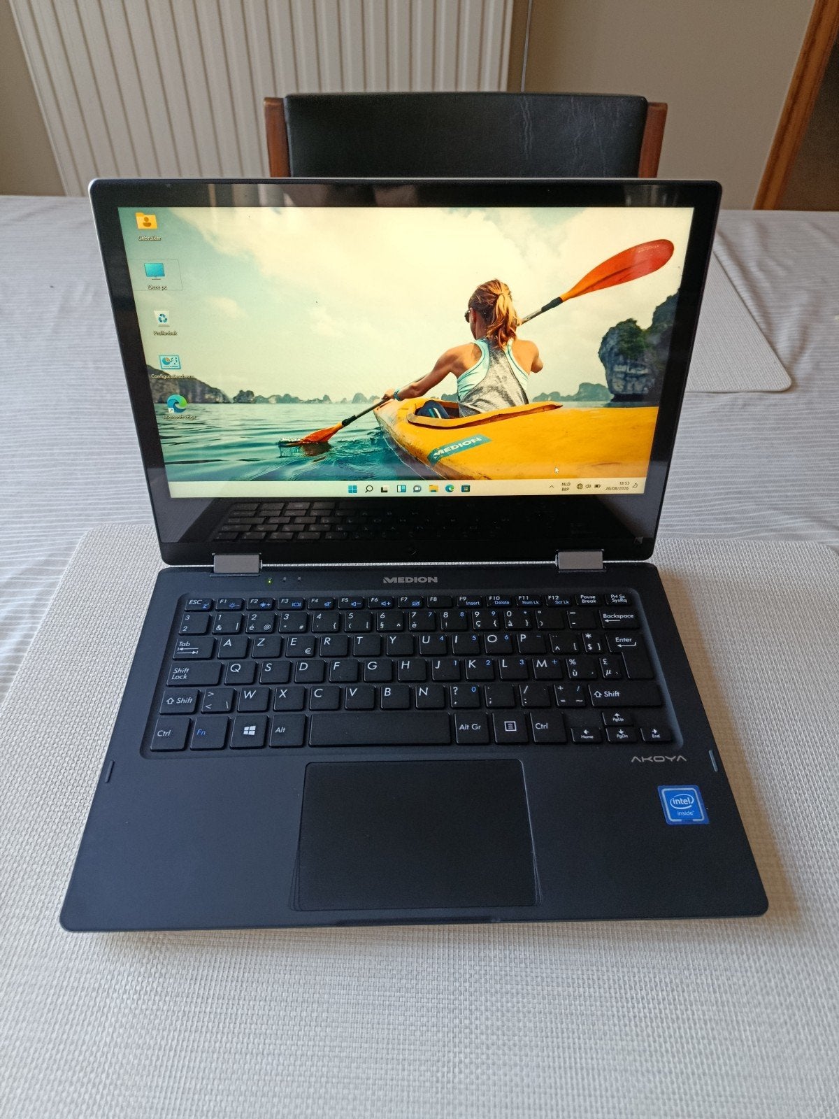 Tablet/laptop met windows 11,SSD, zo goed als nieuw, Computers en Software, Windows Tablets, Ophalen of Verzenden