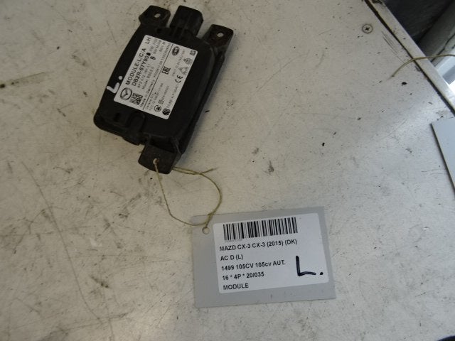 UNITE ELECTRONIQUE Mazda CX-3 (01-2015/01-2018) (DB2R67Y90B), Utilisé, Mazda