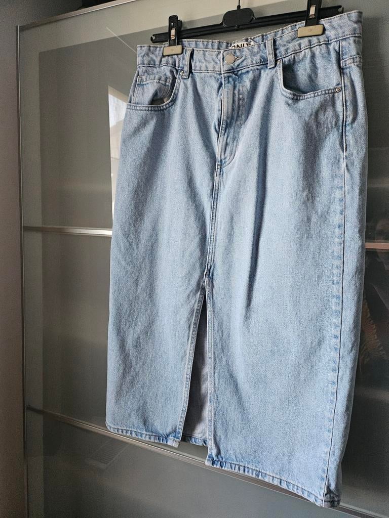 Jeansrok split, Ophalen