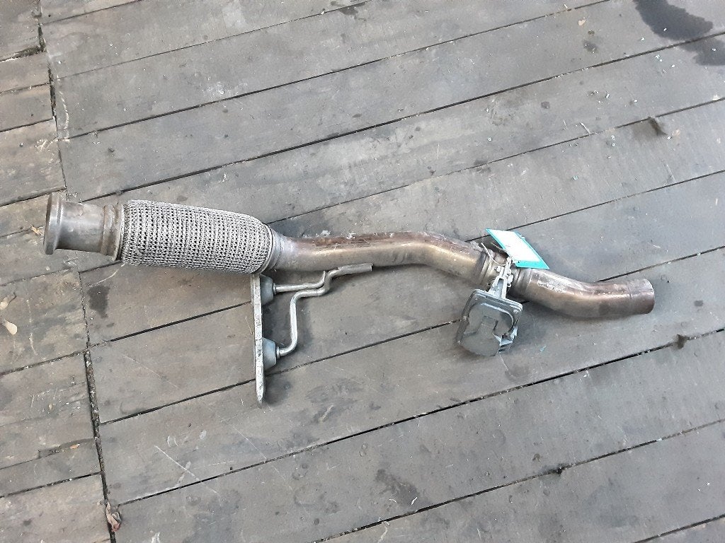 ÉCHAPPEMENT AVANT PIPE Volkswagen Golf VII (AUA), Volkswagen, Mevr. I. Hauben, Utilisé, Rue de l'Espoir 34 34
4030  GRIVEGNÉE, BE