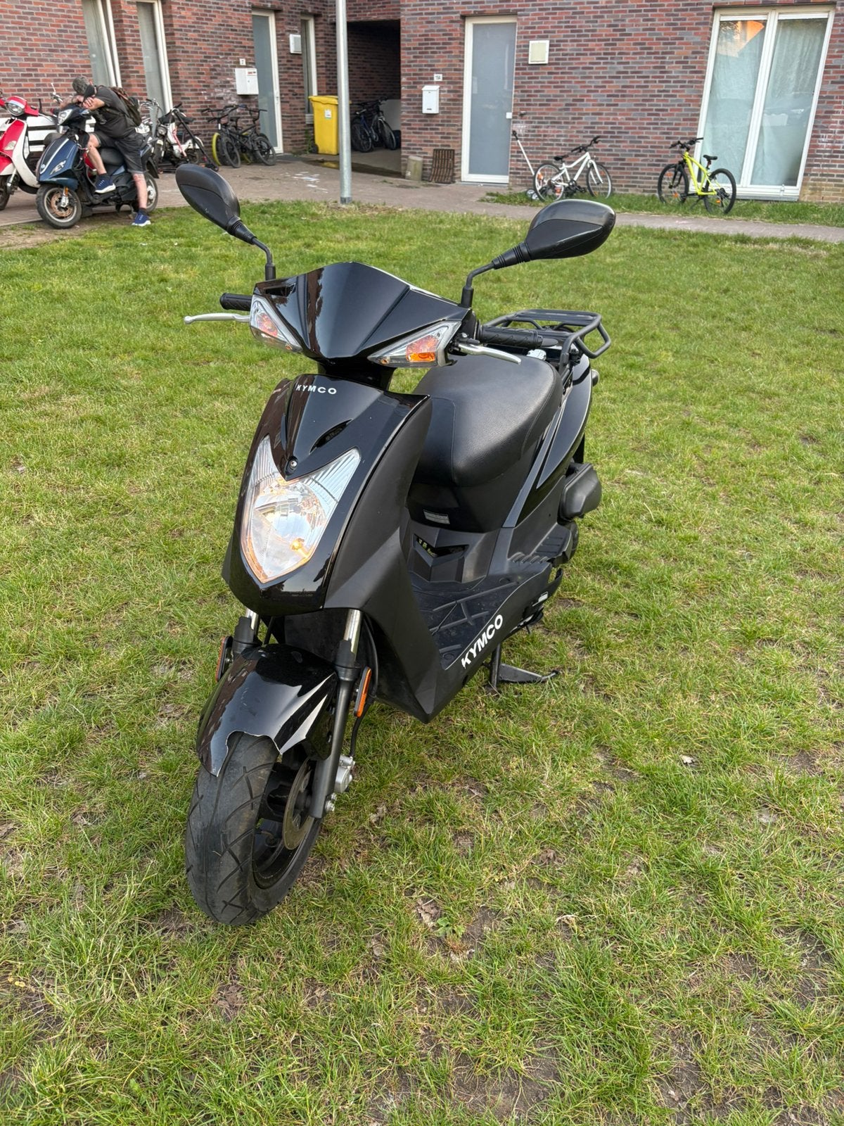 Kymco agility b klasse, Fietsen en Brommers, Ophalen, Zo goed als nieuw, Agility