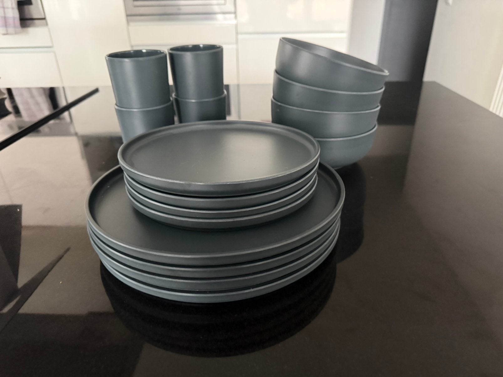 Servies (camper), Ophalen, Zo goed als nieuw, Overige materialen, Compleet servies