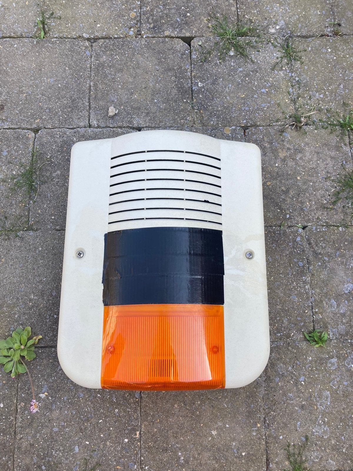 Dummy buitensirene, Enlèvement