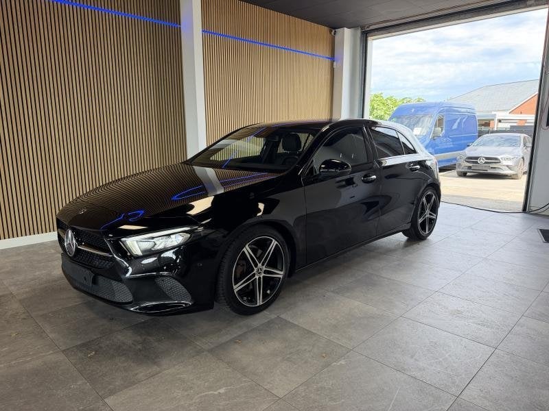 Mercedes-Benz A-Klasse Progressive Sfeerverl Burmester Camer, Auto's, Mercedes-Benz, USB, https://public.car-pass.be/vhr/3f32e54a-bcc4-4bbe-bea4-fc8173134dbd