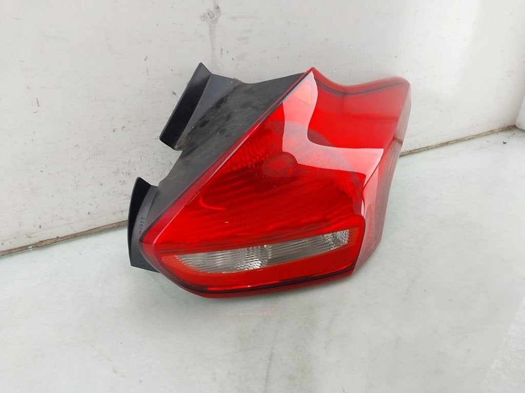ACHTERLICHT RECHTS Ford Focus 3 (01-2010/01-2020), Gebruikt, Henry-Ford-Straße  1
50735  Köln, DE, Ford-Werke GmbH, Kunden@ford.com