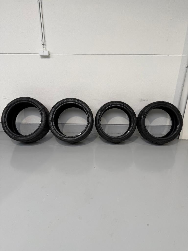 Pirelli P Zero Corsa banden voor Porsche 911 992 GT3RS, Ophalen, 335 mm, Nieuw, 21 inch