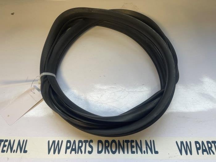Joint caoutchouc portière 4portes avant gauche d'un Alfa Ro, -, 3 mois de garantie, Utilisé, Alfa Romeo