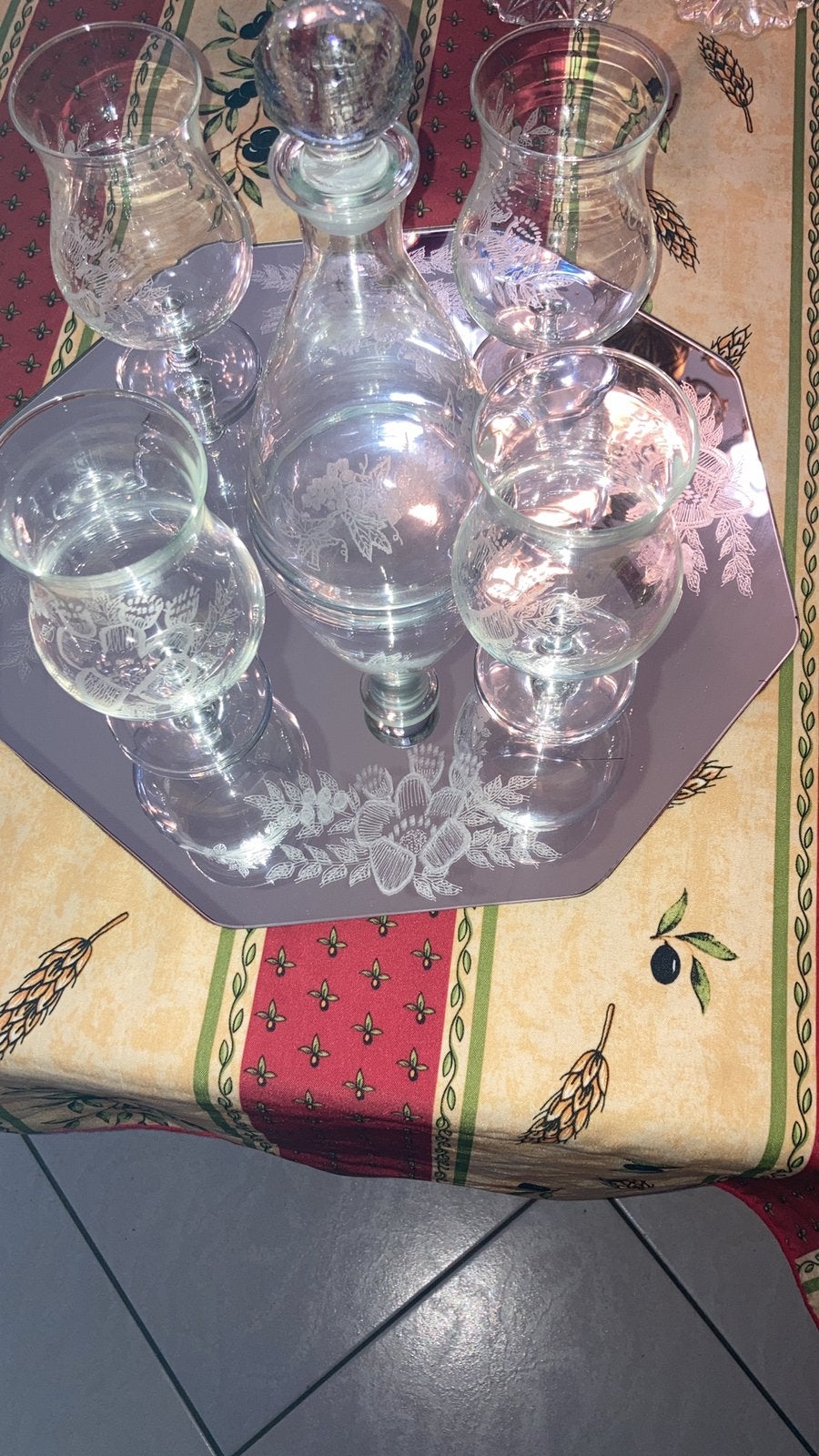 Te koop mooi geslepen glaswerk, Ophalen