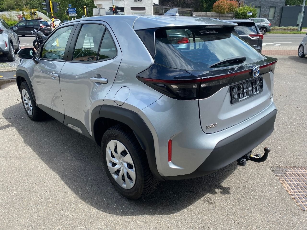 Toyota Yaris Cross Hybrid FWD Adventure (automatique), Autos, Argent ou Gris, Achat, Euro 6, Entreprise