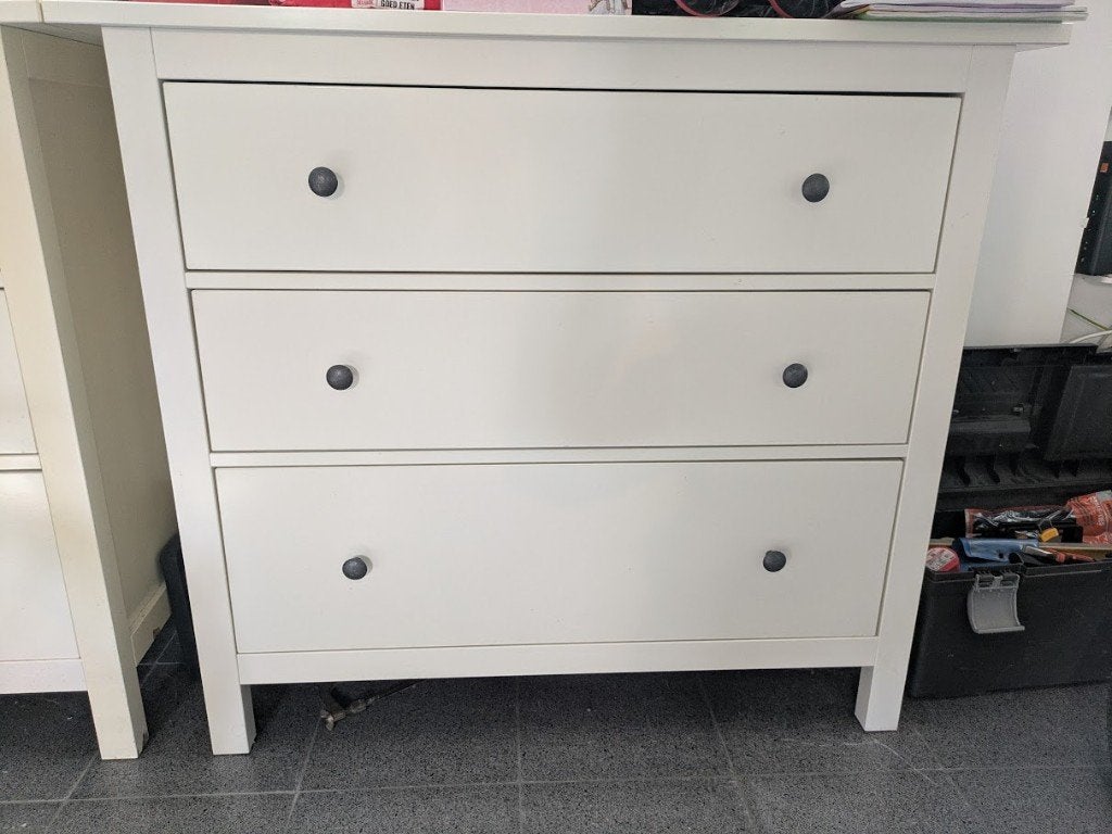 Witte hemnes ladekast met 3 laden 108x96 cm, Maison & Meubles, Armoires | Commodes, 3 ou 4 tiroirs, Enlèvement, Moins de 100 cm