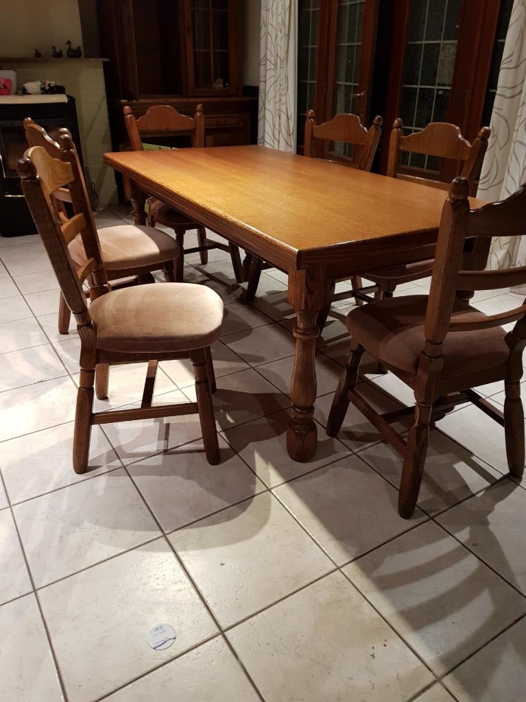 eettafel en stoelen, Ophalen, Gebruikt, Eikenhout, 50 tot 100 cm