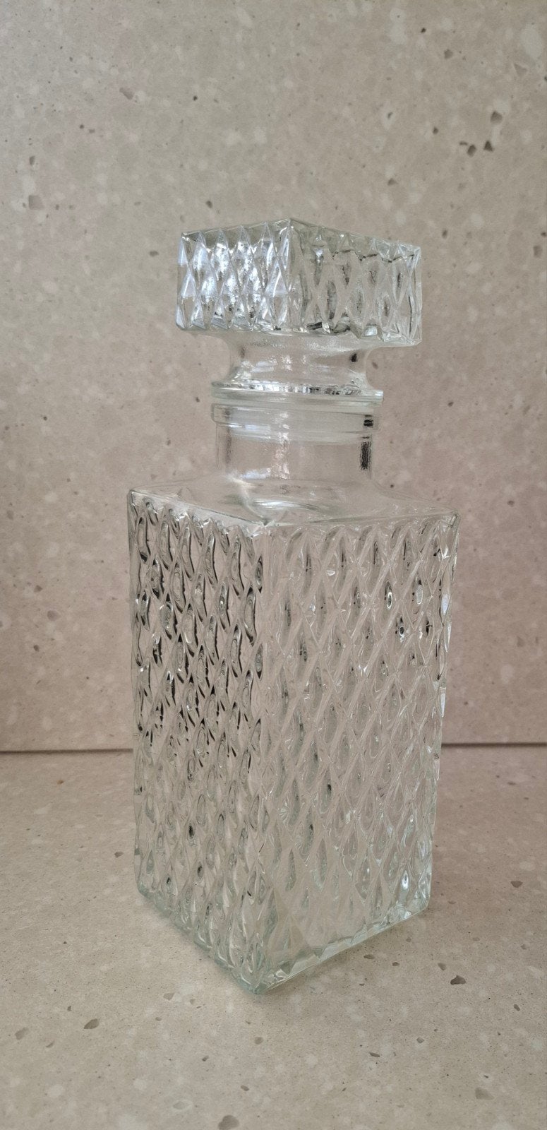 Whisky karaf, Ophalen