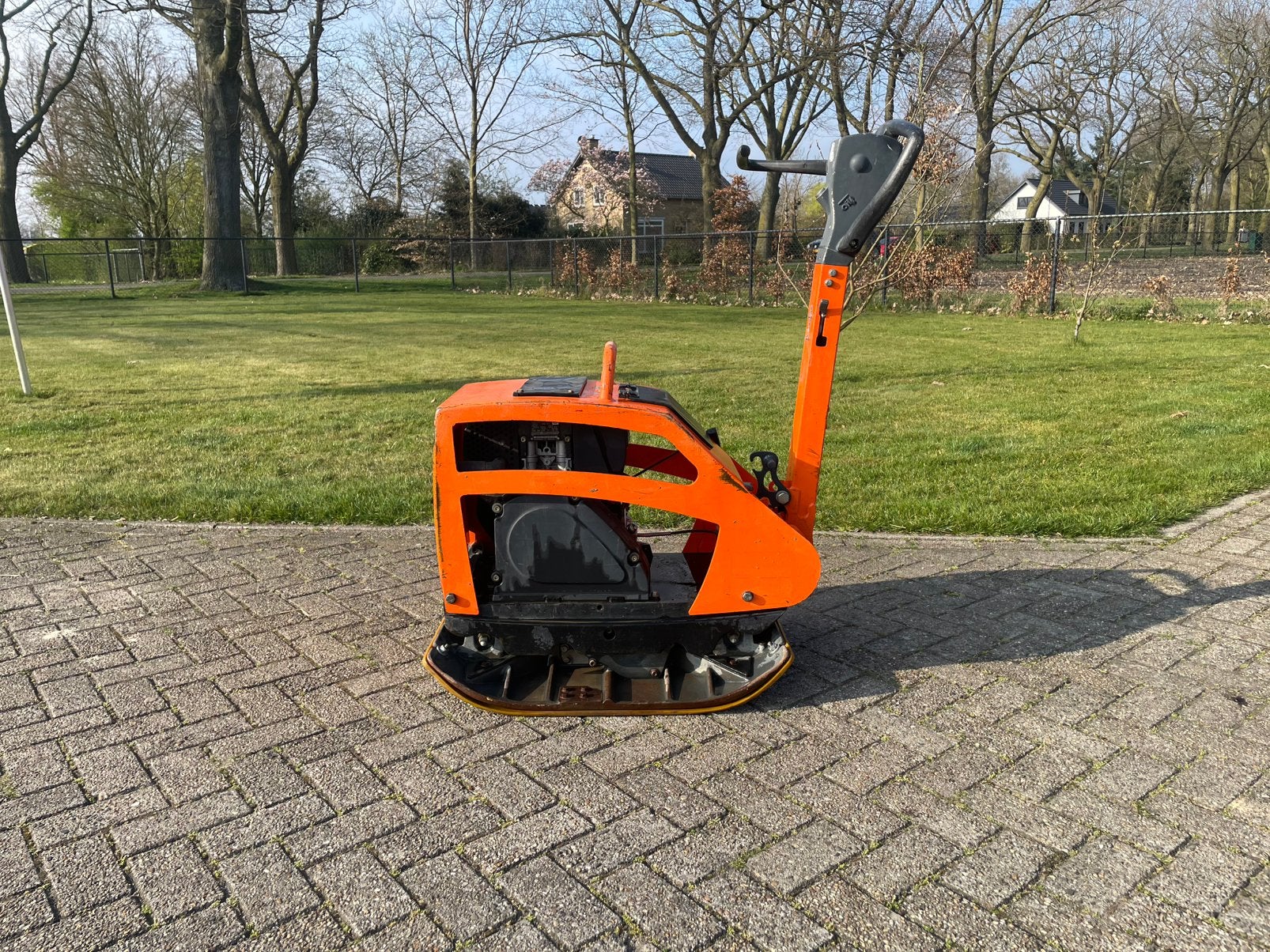 Bomag 35/60 trilplaat straatwerk Hatz motor 2019, Zakelijke goederen, Machines en Bouw | Tuin, Park en Bosbouw, Ophalen