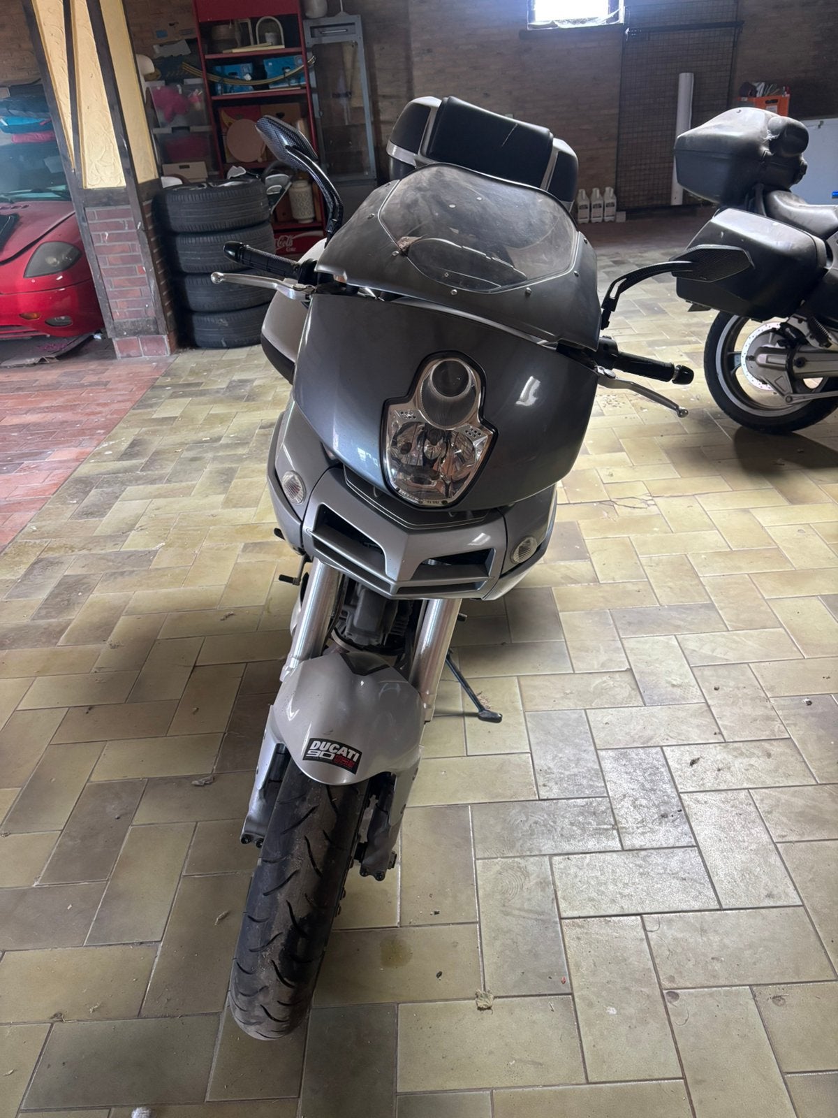Ducati 1000 DS, Motos, Occasion, 2 cylindres, Particulier, 1000 cm³