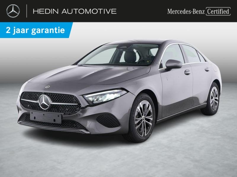 Mercedes-Benz A-Klasse 180 Berline Luxury Line | Verwarmde Z, Autos, 100 kW, Achat, Entreprise, Automatique