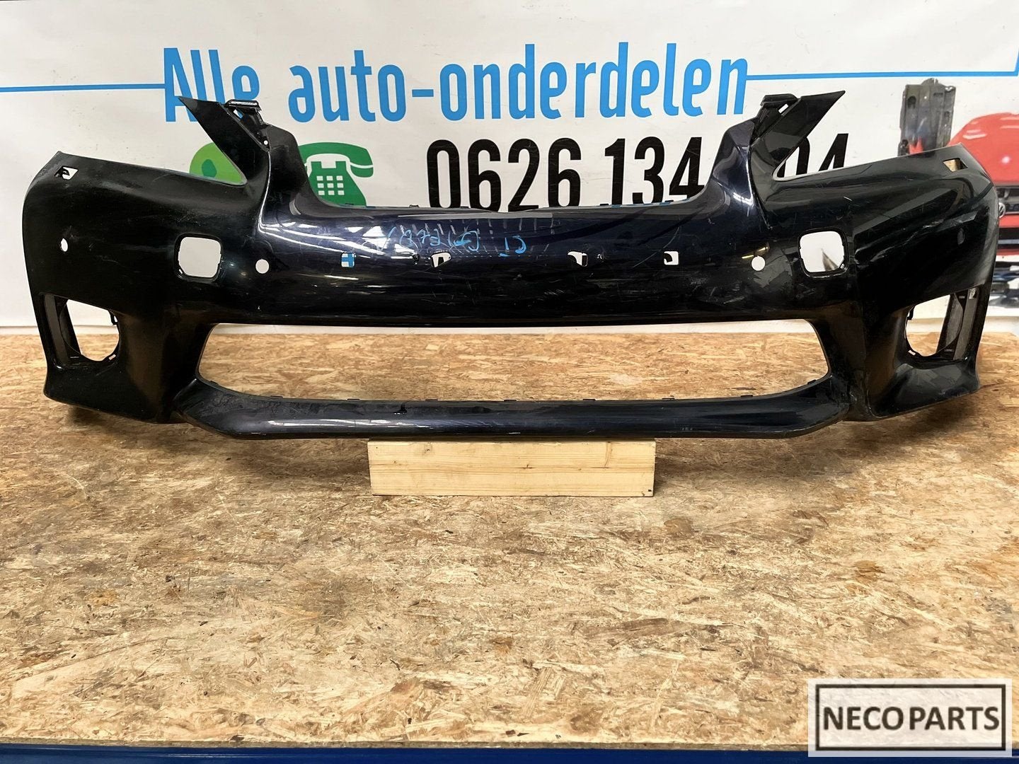 LEXUS CT200H VOORBUMPER BUMPER PDC KLS, Gebruikt, -, -, Bumper
